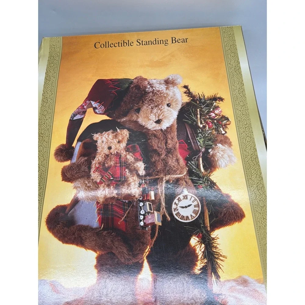 Grandeur‎ Noel 2002 Collector Edition 27 inch Standing Santa Bear PU-01382 Brown